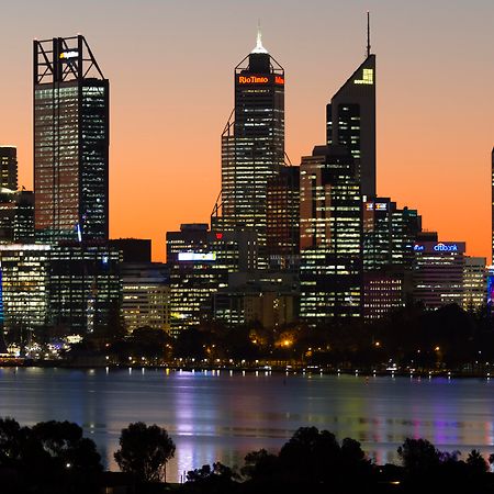 Metro Hotel Perth Exteriör bild