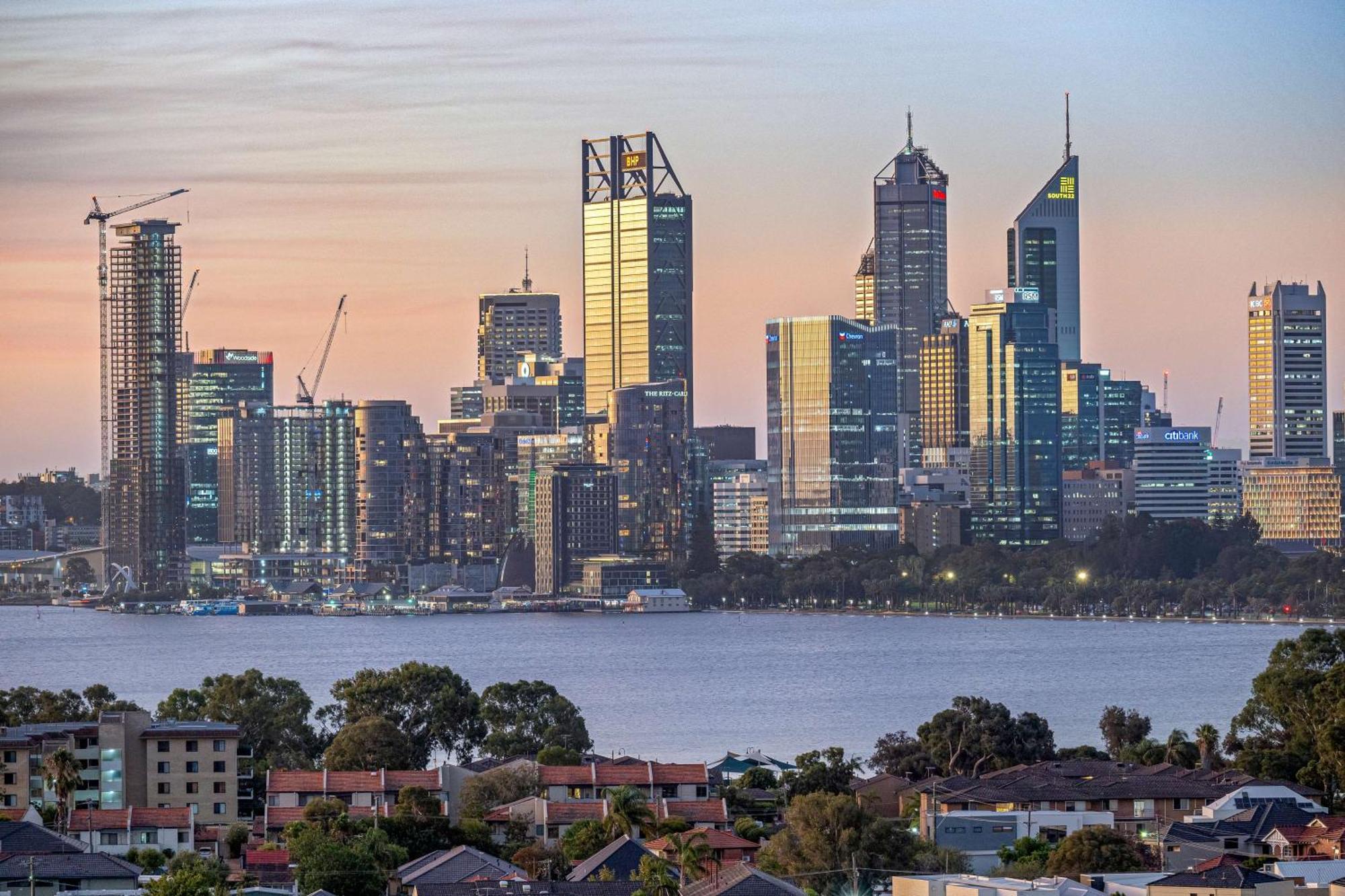 Metro Hotel Perth Exteriör bild