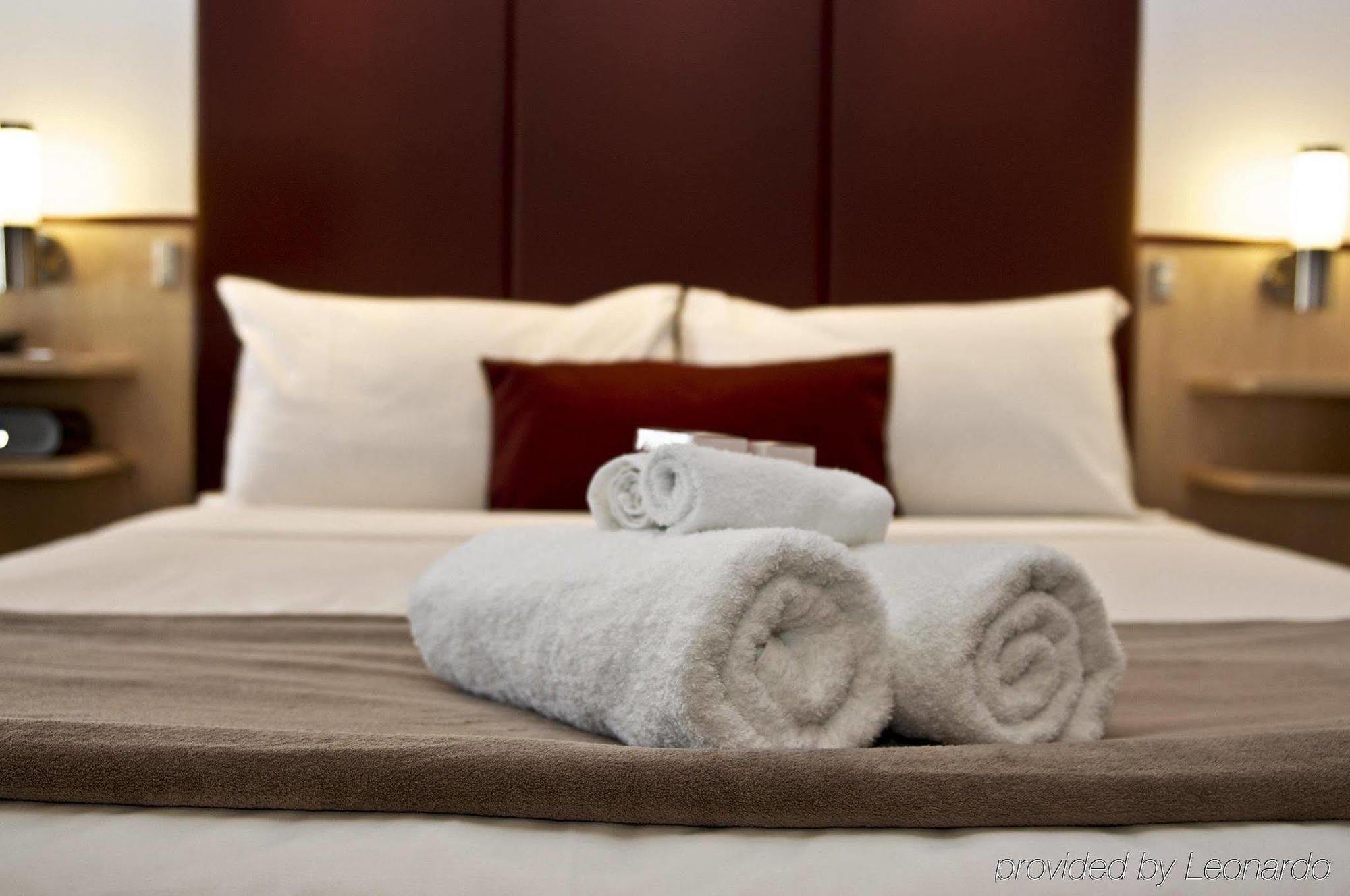Metro Hotel Perth Rum bild